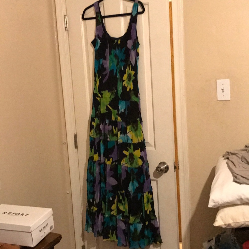 Floral , Tank Maxi Dress 🌸🌸